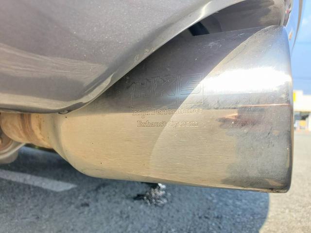 フェアレディＺ 　ＨＫＳマフラー　ＥＮＫＥＩ１９ＡＷ　ＢＲＩＤＥシート　社外ガルウィング純正ナビ　Ｂｌｕｅｔｏｏｔｈオーディオ　ＥＴＣ　ハーフレザーシート　社外シフトノブ　ＨＩＤライト　スマートキー（41枚目）