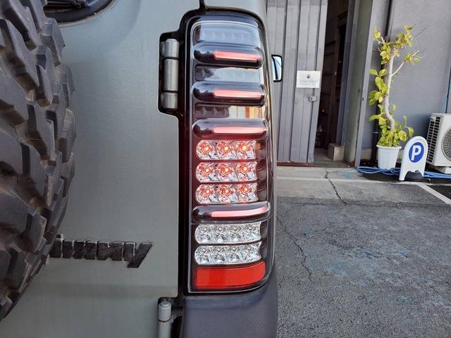 ジムニー ＸＧ　リフトアップ　社外１６インチアルミホイール　ブロックタイヤ　スペアタイヤ　社外バンパー　ＬＥＤテールランプ　シートカバー　ＥＴＣ（20枚目）