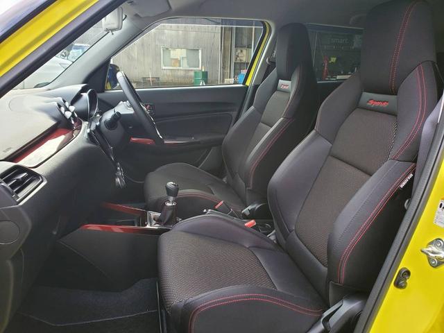 スイフトスポーツ ベースグレード　スズキセーフティサポート　６ＭＴ　ＥＴＣ　スマートキー　スペアキー　プッシュスタートエンジン　オートエアコン　シートヒーター　ＬＥＤヘッドライト　フォグ　オートエアコン　フロアマット　サイドバイザー（16枚目）