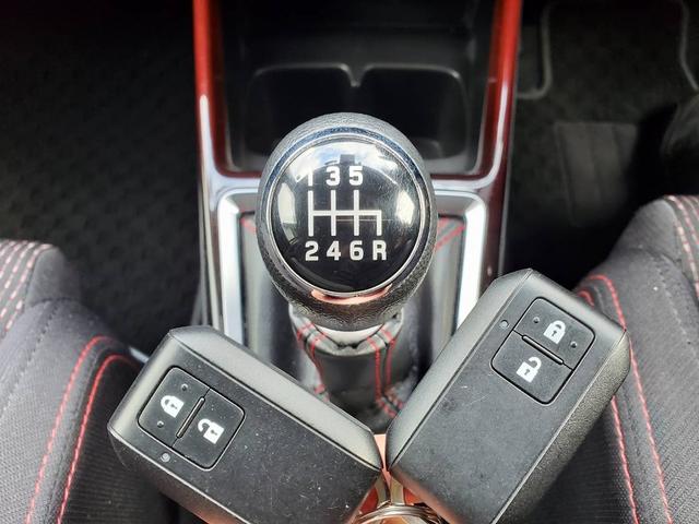 スイフトスポーツ ベースグレード　スズキセーフティサポート　６ＭＴ　ＥＴＣ　スマートキー　スペアキー　プッシュスタートエンジン　オートエアコン　シートヒーター　ＬＥＤヘッドライト　フォグ　オートエアコン　フロアマット　サイドバイザー（20枚目）