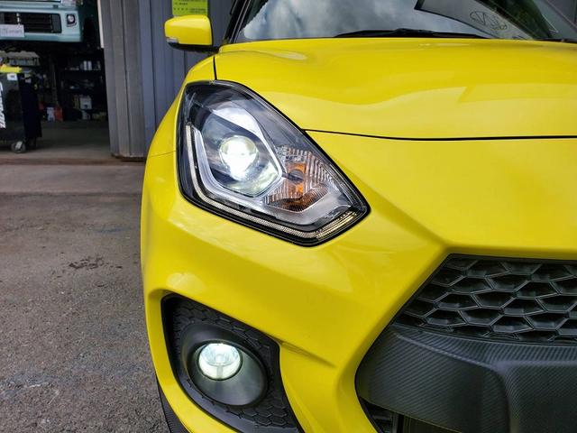 スイフトスポーツ ベースグレード　スズキセーフティサポート　６ＭＴ　ＥＴＣ　スマートキー　スペアキー　プッシュスタートエンジン　オートエアコン　シートヒーター　ＬＥＤヘッドライト　フォグ　オートエアコン　フロアマット　サイドバイザー（27枚目）