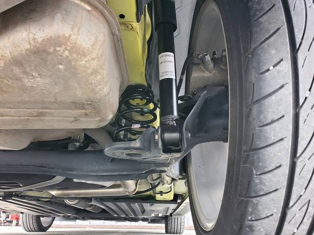 スイフトスポーツ ベースグレード　スズキセーフティサポート　６ＭＴ　ＥＴＣ　スマートキー　スペアキー　プッシュスタートエンジン　オートエアコン　シートヒーター　ＬＥＤヘッドライト　フォグ　オートエアコン　フロアマット　サイドバイザー（39枚目）