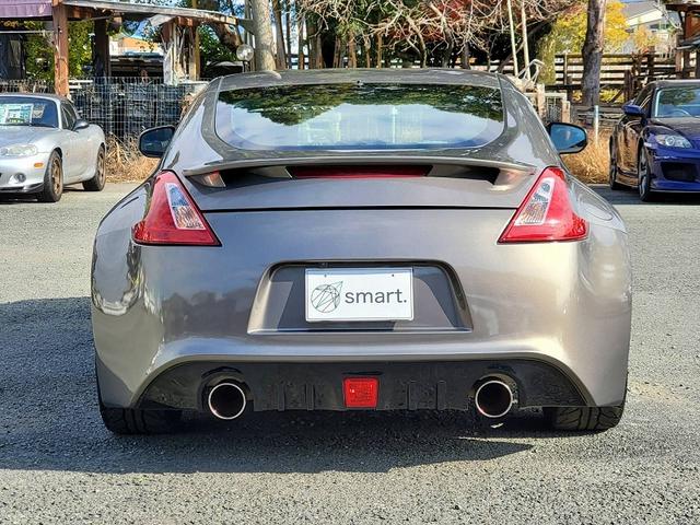 フェアレディＺ バージョンＳＴ　ｎｉｓｍｏマフラー　エアロパーツ　トランクスポイラー　ハーフレザー　シートヒーター　パワーシート　ＢＯＳＥ　ＥＴＣ　アルミホイール　ＨＩＤライト　社外シフトノブ（11枚目）