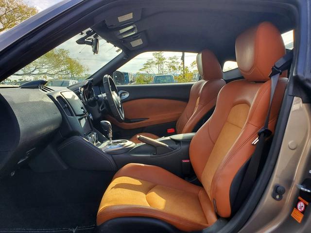 フェアレディＺ バージョンＳＴ　ｎｉｓｍｏマフラー　エアロパーツ　トランクスポイラー　ハーフレザー　シートヒーター　パワーシート　ＢＯＳＥ　ＥＴＣ　アルミホイール　ＨＩＤライト　社外シフトノブ（15枚目）