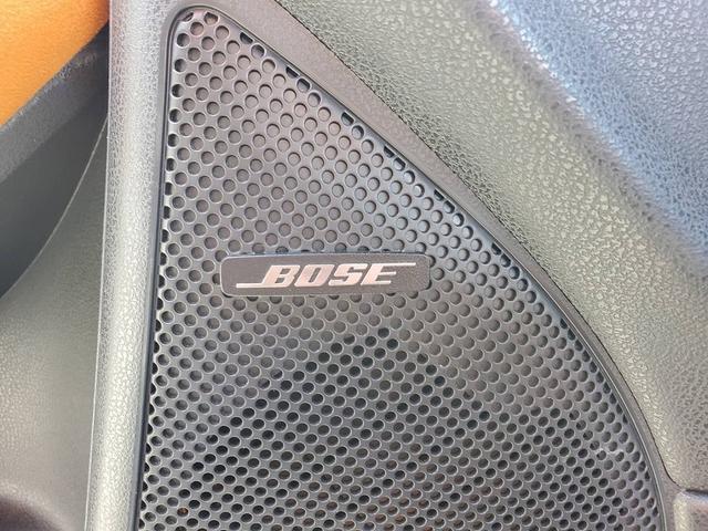 フェアレディＺ バージョンＳＴ　ｎｉｓｍｏマフラー　エアロパーツ　トランクスポイラー　ハーフレザー　シートヒーター　パワーシート　ＢＯＳＥ　ＥＴＣ　アルミホイール　ＨＩＤライト　社外シフトノブ（21枚目）