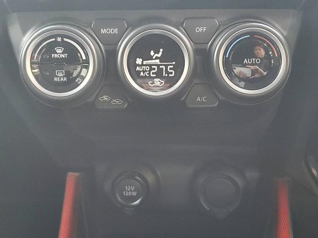 スイフトスポーツ ベースグレード　８インチナビ　フルセグＴＶ　Ｂｌｕｅｔｏｏｔｈオーディオ　ＥＴＣ　スマートキー　スペアキー　シートヒーター　オートライト　オートエアコン　純正アルミホイール　フロアマット　サイドバイザー（26枚目）