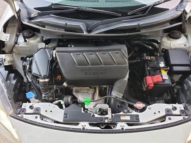 スイフトスポーツ ベースグレード　８インチナビ　フルセグＴＶ　Ｂｌｕｅｔｏｏｔｈオーディオ　ＥＴＣ　スマートキー　スペアキー　シートヒーター　オートライト　オートエアコン　純正アルミホイール　フロアマット　サイドバイザー（38枚目）