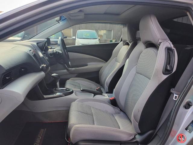 ＣＲ－Ｚ α　ガラスルーフ　ＢＬＩＴＺ車高調　ディスプレイオーディオ　バックカメラ　ＥＴＣ　スマートキー　ＨＩＤライト　フォグ　パドルシフト（14枚目）
