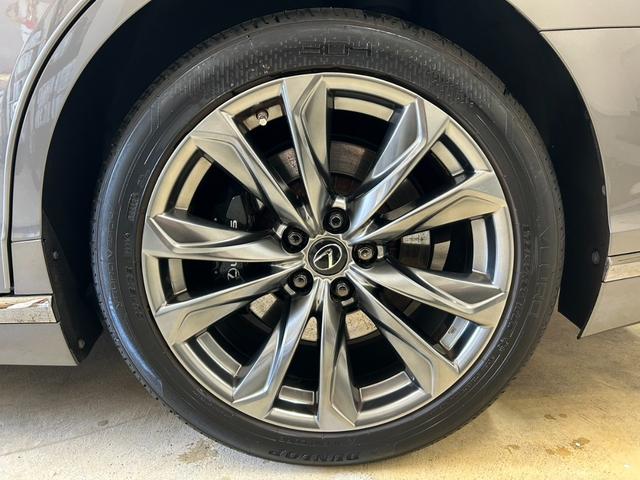 ＬＳ ＬＳ５００　Ｆスポーツ　禁煙車　サンルーフ　ソフトクローズドア　デジタルインナーミラー　シートヒーター＆ベンチレーション＆ステアリングヒーター　オートトランク　リアシートヒーター　三眼ＬＥＤ　　レクサスセーフ　２０インチＡＷ（11枚目）