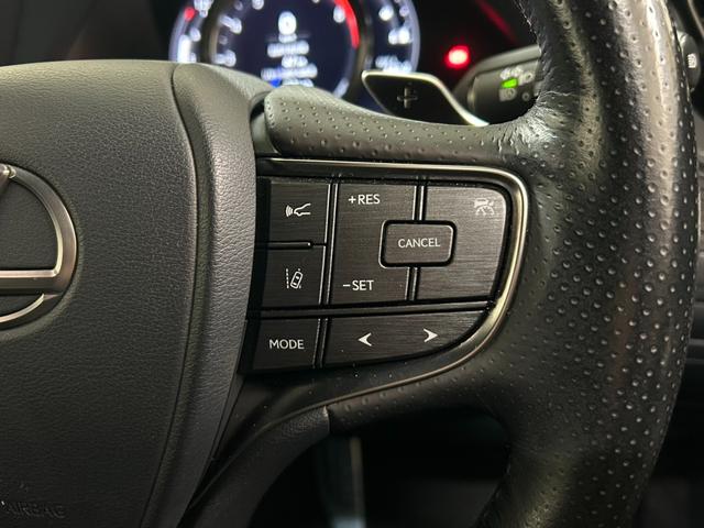 ＬＳ ＬＳ５００　Ｆスポーツ　禁煙車　サンルーフ　ソフトクローズドア　デジタルインナーミラー　シートヒーター＆ベンチレーション＆ステアリングヒーター　オートトランク　リアシートヒーター　三眼ＬＥＤ　　レクサスセーフ　２０インチＡＷ（23枚目）