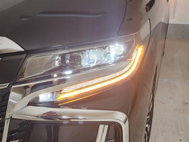 アルファード 2.5S Cパッケージ 1オーナー 禁煙車 デジタルインナーミラー フリップダウンモニター ブラックレザー シートヒーター&ベンチレーション&ステアリングヒーター メーカーナビTV DVDプレーヤー トヨタセーフティ(14枚目)