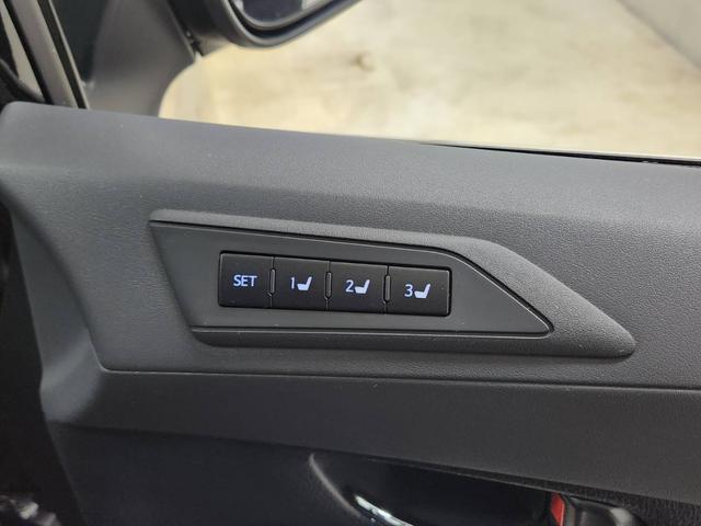 アルファード 2.5S Cパッケージ 1オーナー 禁煙車 デジタルインナーミラー フリップダウンモニター ブラックレザー シートヒーター&ベンチレーション&ステアリングヒーター メーカーナビTV DVDプレーヤー トヨタセーフティ(23枚目)