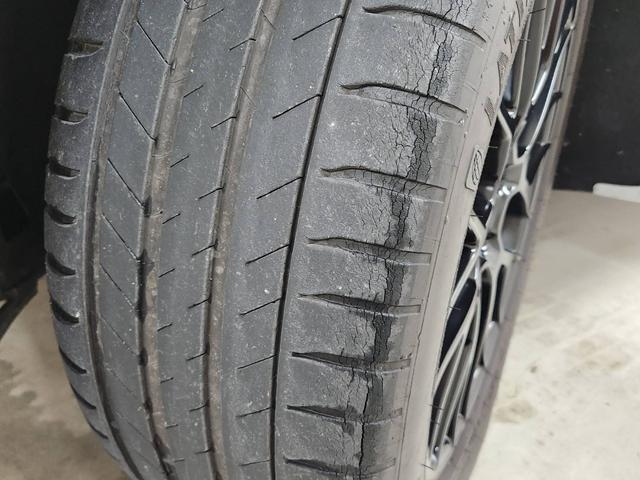 マカン マカンGTS D車 パノラマSR BOSE スポーツクロノ スポーツエキゾースト ACC BSM レーンA PDLS付LED エントリー&ドライブ シートヒーター 3ゾーンAC サラウンドビュー RS20インチAW(26枚目)