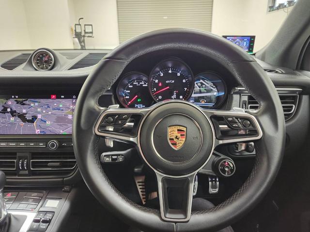 マカン マカンGTS D車 パノラマSR BOSE スポーツクロノ スポーツエキゾースト ACC BSM レーンA PDLS付LED エントリー&ドライブ シートヒーター 3ゾーンAC サラウンドビュー RS20インチAW(40枚目)