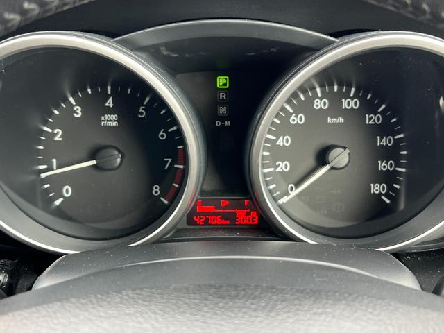 プレマシー ２０Ｓ　プレステージスタイルＩＩ　走行距離４３０００ｋｍ　オールシーズンタイヤ　ＥＴＣ　Ｂｌｕｅｔｏｏｔｈ　ドライブレコーダー　バックカメラ　ハーフレザー　両側電動スライドドア　純正アルミ　ステアリングリモコン　スマートキー　　ＤＶＤ（20枚目）