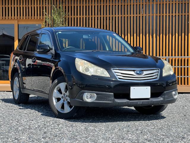 レガシィアウトバック 　クルーズコントロール　ＥＴＣ　電動シート　パドルシフト　バックカメラ　純正１７インチアルミホイール　プッシュスタート　スマートキー　オートライト　オートエアコン　ルームライトＬＥＤ　ＨＩＤヘッドライト（2枚目）