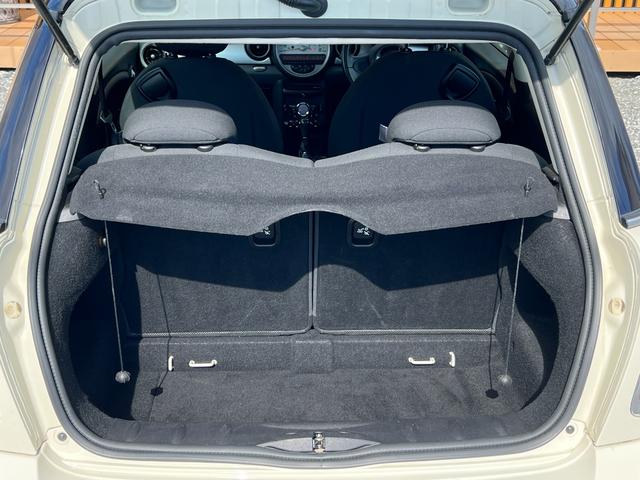 MINI クーパー ETC オートエアコン 純正15インチアルミホイール プッシュスタート キーレス MTモード カーテンエアバック サイドエアバック 取扱説明書 スペアキー 電動格納ミラー フォグランプ(23枚目)