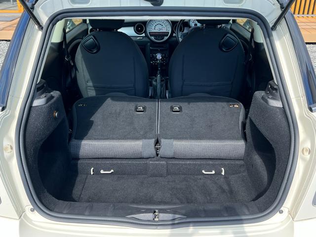 MINI クーパー ETC オートエアコン 純正15インチアルミホイール プッシュスタート キーレス MTモード カーテンエアバック サイドエアバック 取扱説明書 スペアキー 電動格納ミラー フォグランプ(24枚目)