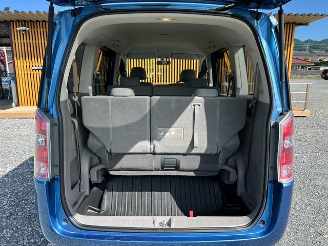 ステップワゴン G HDDナビ スマートスタイルエディション ETC バックカメラ 純正15インチアルミホイール スマートキー ステアリングリモコン 両側電動スライドドア オートライト オートエアコン フルセグテレビ DVD 電動格納ミラー ウインカーミラー(27枚目)