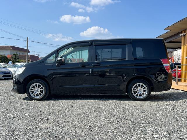 ステップワゴン Ｇ　Ｌパッケージ　ドライブレコーダー　ＥＴＣ　バックカメラ　社外１５インチアルミホイール　両側電動スライドドア　スマートキー　ＨＩＤヘッドライト　ＴＶ　ＤＶＤ再生　ＣＤ再生　レベライザー３段階　ウインカーミラー（7枚目）