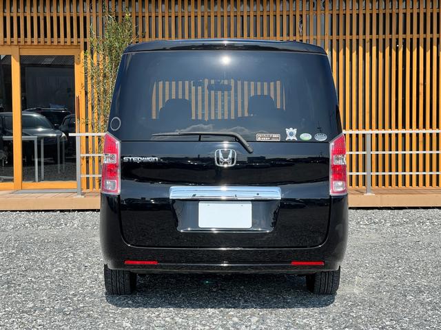 ステップワゴン Ｇ　Ｌパッケージ　ドライブレコーダー　ＥＴＣ　バックカメラ　社外１５インチアルミホイール　両側電動スライドドア　スマートキー　ＨＩＤヘッドライト　ＴＶ　ＤＶＤ再生　ＣＤ再生　レベライザー３段階　ウインカーミラー（10枚目）