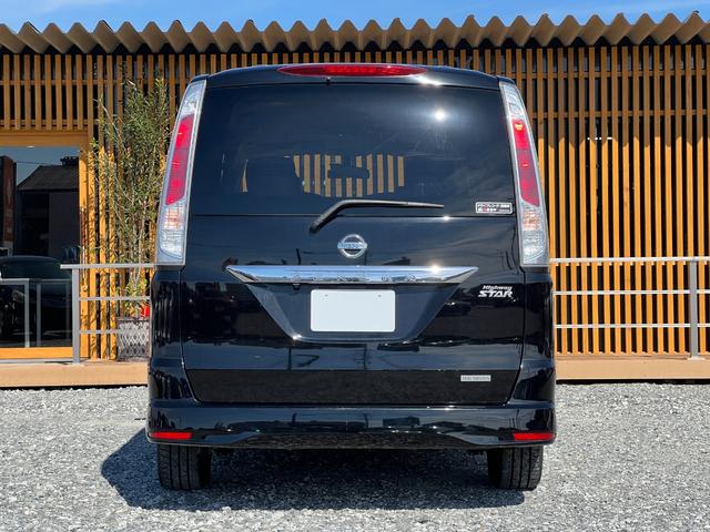 セレナ ハイウェイスター　Ｂｌｕｅｔｏｏｔｈ　ドラレコ　ＥＴＣ　両側電動スライドドア　純正１６インチＡＷ　バックカメラ　プッシュスタート　スマートキー　クルーズコントロール　Ｗエアコン　オートエアコン　オートライト　純正ナビ（9枚目）