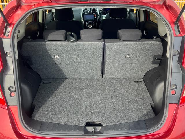 ノート Ｘ　ＤＩＧ－Ｓ　ＥＴＣ　バックカメラ　社外１４インチアルミホイール　プッシュスタート　スマートキー　オートエアコン　レベライザー４段階　スペアタイヤ　取扱説明書　電動格納ミラー（24枚目）