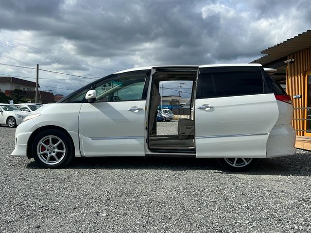 エスティマ 2.4アエラス Gエディション ドラレコ ETC ガラスルーフ バックカメラ 両側電動スライドドア 純正17インチアルミホイール ステアリモコン スマートキー デュアルエアコン ルームライトLED HIDヘッドライト 純正ナビ(7枚目)