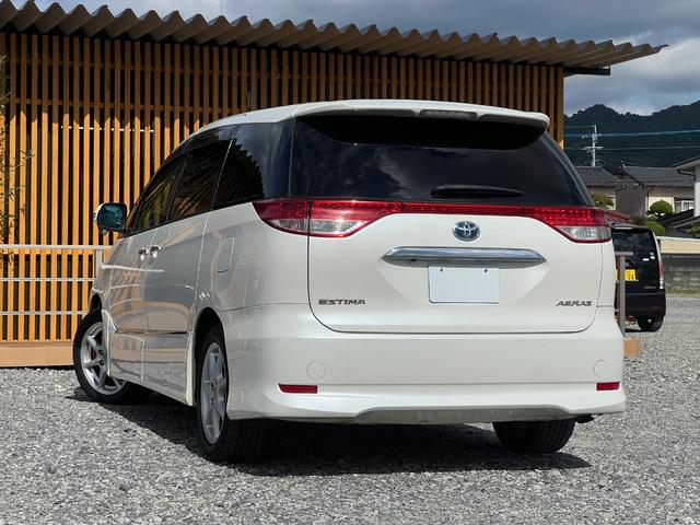 エスティマ 2.4アエラス Gエディション ドラレコ ETC ガラスルーフ バックカメラ 両側電動スライドドア 純正17インチアルミホイール ステアリモコン スマートキー デュアルエアコン ルームライトLED HIDヘッドライト 純正ナビ(8枚目)