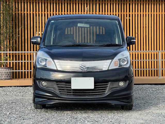 ソリオ Ｓ　Ｂｌｕｅｔｏｏｔｈ　ＥＴＣ　バックカメラ　社外１４インチアルミホイール　両側電動スライドドア　プッシュスタート　スマートキー　オートエアコン　ＨＩＤヘッドライト　フロントフォグ　電動格納ミラー（5枚目）