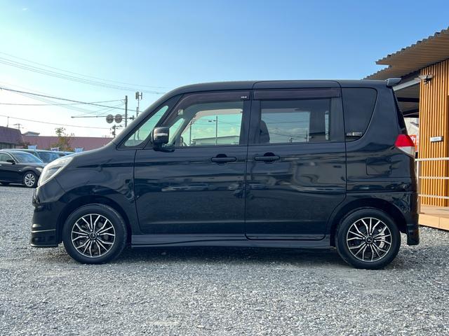 ソリオ Ｓ　Ｂｌｕｅｔｏｏｔｈ　ＥＴＣ　バックカメラ　社外１４インチアルミホイール　両側電動スライドドア　プッシュスタート　スマートキー　オートエアコン　ＨＩＤヘッドライト　フロントフォグ　電動格納ミラー（7枚目）