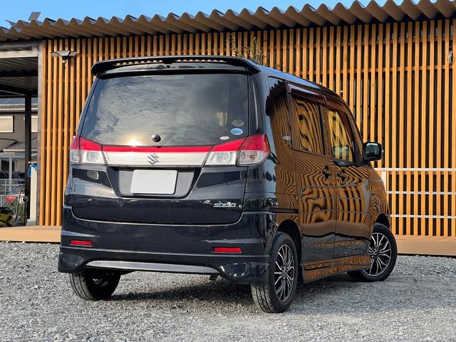 ソリオ Ｓ　Ｂｌｕｅｔｏｏｔｈ　ＥＴＣ　バックカメラ　社外１４インチアルミホイール　両側電動スライドドア　プッシュスタート　スマートキー　オートエアコン　ＨＩＤヘッドライト　フロントフォグ　電動格納ミラー（11枚目）