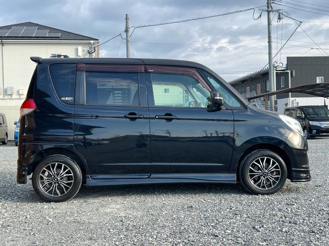 ソリオ Ｓ　Ｂｌｕｅｔｏｏｔｈ　ＥＴＣ　バックカメラ　社外１４インチアルミホイール　両側電動スライドドア　プッシュスタート　スマートキー　オートエアコン　ＨＩＤヘッドライト　フロントフォグ　電動格納ミラー（12枚目）