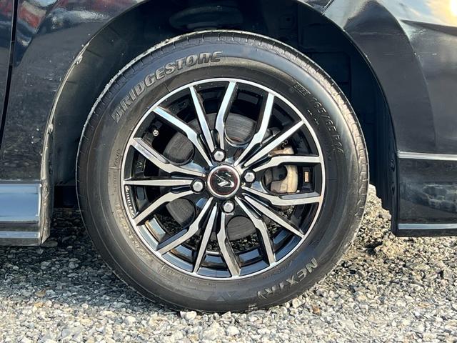 ソリオ Ｓ　Ｂｌｕｅｔｏｏｔｈ　ＥＴＣ　バックカメラ　社外１４インチアルミホイール　両側電動スライドドア　プッシュスタート　スマートキー　オートエアコン　ＨＩＤヘッドライト　フロントフォグ　電動格納ミラー（18枚目）