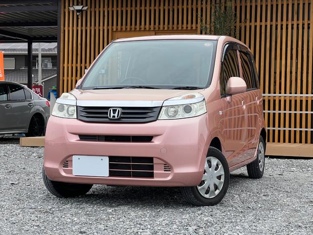 疑問はその場で解決！「車のこと、よく知らない…」そんな方も大歓迎！車の特徴や中古車の選び方まで一つひとつ丁寧にご説明しますので、どんな小さなことでもお気軽にお尋ねください。