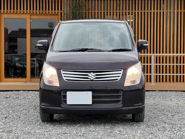 ワゴンＲ ＦＸリミテッド　ＥＴＣ　走行距離３５０００Ｋｍ　純正１４インチアルミホイール　スマートキー　プッシュスタート　オートエアコン　レベライザー５段階　ＣＤ再生　電動格納ドアミラー　ドアバイザー　取扱説明書　スペアキー（12枚目）