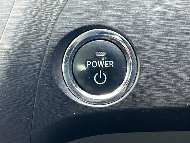 プリウス S ドライブレコーダー Bluetooth ETC バックカメラ 社外15インチアルミホイール ハイブリッド プッシュスタート スマートキー ステアリモコン オートエアコン オートライト(22枚目)