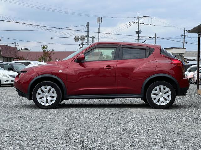 ジューク １５ＲＸ　タイプＶ　ＥＴＣ　バックカメラ　プッシュスタート　スマートキー　オートエアコン　オートライト　レベライザー４段階　取扱説明書　電動格納ドアミラー　スペアタイヤ　スペアキー　フロントフォグ（7枚目）