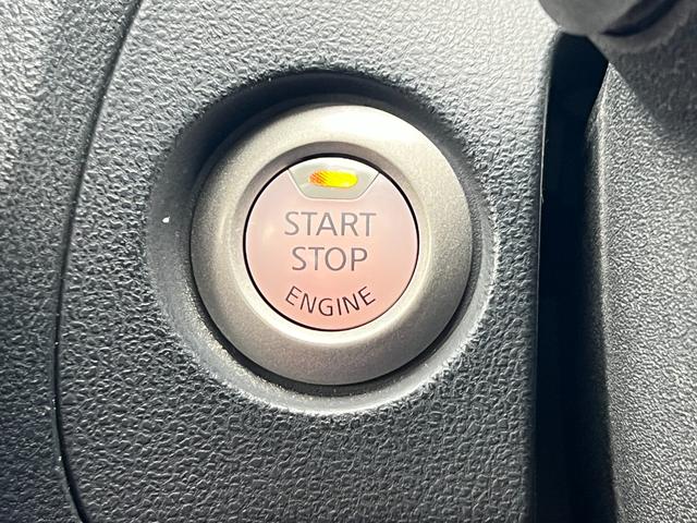 ジューク １５ＲＸ　タイプＶ　ＥＴＣ　バックカメラ　プッシュスタート　スマートキー　オートエアコン　オートライト　レベライザー４段階　取扱説明書　電動格納ドアミラー　スペアタイヤ　スペアキー　フロントフォグ（21枚目）