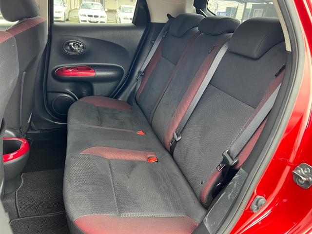 ジューク １５ＲＸ　タイプＶ　ＥＴＣ　バックカメラ　プッシュスタート　スマートキー　オートエアコン　オートライト　レベライザー４段階　取扱説明書　電動格納ドアミラー　スペアタイヤ　スペアキー　フロントフォグ（24枚目）