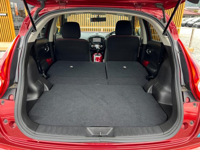 ジューク １５ＲＸ　タイプＶ　ＥＴＣ　バックカメラ　プッシュスタート　スマートキー　オートエアコン　オートライト　レベライザー４段階　取扱説明書　電動格納ドアミラー　スペアタイヤ　スペアキー　フロントフォグ（26枚目）