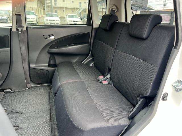 ムーヴ カスタム　ＲＳ　純正１６インチアルミホイール　ＥＴＣ　プッシュスタート　スマートキー　オートライト　オートエアコン　ＨＩＤヘッドライト　フロントフォグ　ウインカーミラー　フロアマット　タイミングチェーン　取扱説明書（23枚目）