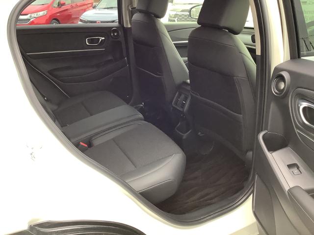 ヴェゼル ｅ：ＨＥＶＺ　当社デモカー（21枚目）