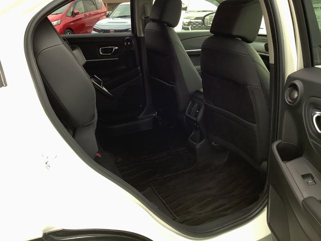 ヴェゼル ｅ：ＨＥＶＺ　当社デモカー（22枚目）