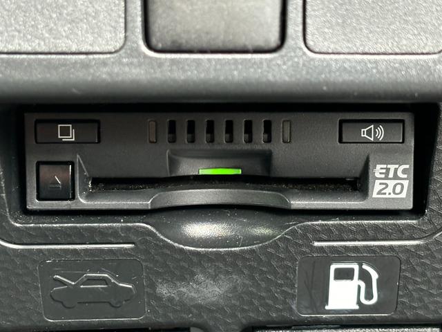 ルーミー カスタムＧ－Ｔ　純正９インチナビ・フルセグ・Ｂｌｕｅｔｏｏｔｈ・ＤＶＤ再生・全方位モニター・ドライブレコーダー・ＥＴＣ・両側電動スライド・シートヒーター・クルーズコントロール・電動パーキングブレーキ・コーナーセンサー（20枚目）