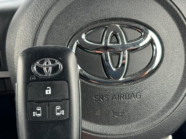 ルーミー カスタムＧ－Ｔ　純正９インチナビ・フルセグ・Ｂｌｕｅｔｏｏｔｈ・ＤＶＤ再生・全方位モニター・ドライブレコーダー・ＥＴＣ・両側電動スライド・シートヒーター・クルーズコントロール・電動パーキングブレーキ・コーナーセンサー（26枚目）