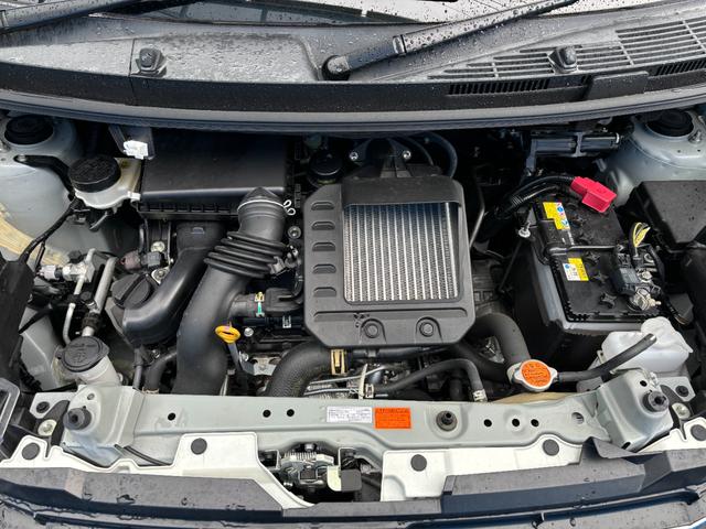 ルーミー カスタムＧ－Ｔ　純正９インチナビ・フルセグ・Ｂｌｕｅｔｏｏｔｈ・ＤＶＤ再生・全方位モニター・ドライブレコーダー・ＥＴＣ・両側電動スライド・シートヒーター・クルーズコントロール・電動パーキングブレーキ・コーナーセンサー（32枚目）