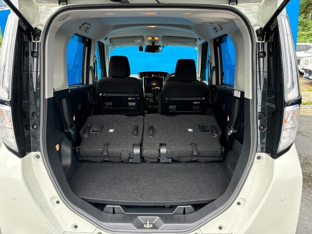 ルーミー カスタムＧ－Ｔ　純正９インチナビ・フルセグ・Ｂｌｕｅｔｏｏｔｈ・ＤＶＤ再生・全方位モニター・ドライブレコーダー・ＥＴＣ・両側電動スライド・シートヒーター・クルーズコントロール・電動パーキングブレーキ・コーナーセンサー（37枚目）