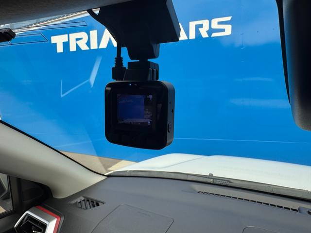 ライズ Ｚ　純正９インチディスプレイオーディオ・フルセグ・Ｂｌｕｅｔｏｏｔｈ・全方位モニター・シートヒーター・クルーズコントロール・ドライブレコーダー・ブラインドスポットモニター・スマートアシスト・禁煙車（22枚目）