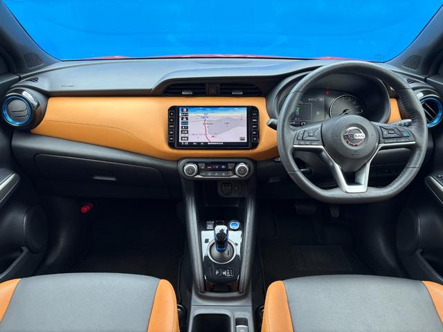 キックス Ｘ　ツートーンインテリアエディション　純正８インチナビ・フルセグ・Ｂｌｕｅｔｏｏｔｈ・ＤＶＤ再生・インテリジェントミラー・アラウンドビューモニター・エマージェンシーブレーキ・シートヒーター・レザーシート・ドラレコ・ＥＴＣ・ハンドルヒーター（11枚目）
